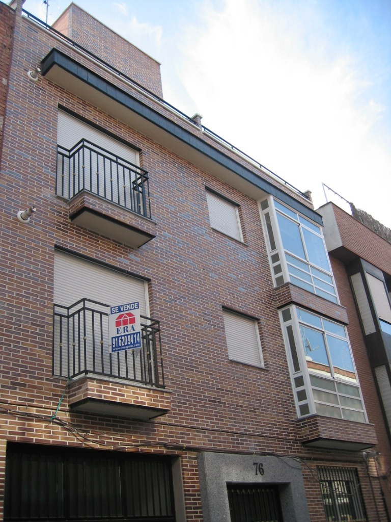 f37e55_ea8893eab0d94b82b9bc88207e4d6f56~mv2